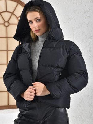 Siyah Kapüşonlu Şişme Mont Siyah Kapüşonlu Şişme Mont