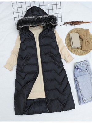 Kürklü Çıkma Kapüşonlu Şişme Yelek Kürklü Çıkma Kapüşonlu Şişme Yelek