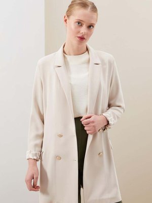 Ekru Kol Ağzı Desenli Kruvaze Ceket