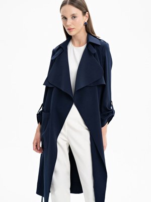 Dökümlü Yaka Cepli Trençkot Dökümlü Yaka Cepli Trençkot