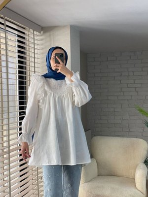 Beyaz Fırfır Detaylı Prenses Kol Tunik Beyaz Fırfır Detaylı Prenses Kol Tunik