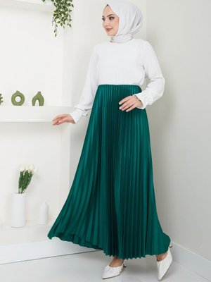 Zümrüt Piliseli Beli Lastikli Basic Uzun Etek Zümrüt Piliseli Beli Lastikli Basic Uzun Etek