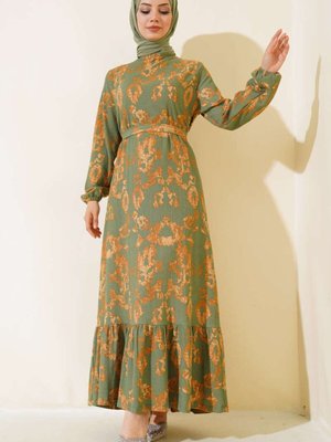 Yeşil Renkli Desenli Kuşaklı Bürümcük Elbise Yeşil Renkli Desenli Kuşaklı Bürümcük Elbise
