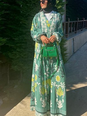 Yeşil Ekru Desenli Viskon Elbise