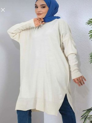 Taş Bisiklet Yaka Eteği Yırtmaçlı Şık Merserize Salaş Triko Tunik Taş Bisiklet Yaka Eteği Yırtmaçlı Şık Merserize Salaş Triko Tunik