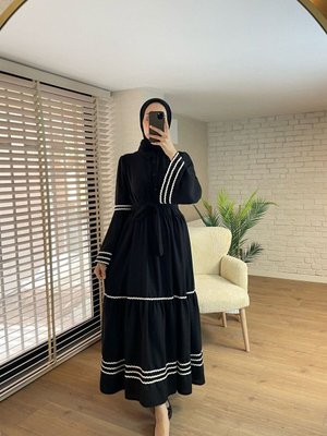 Siyah Yaka Nakışlı Keten Gömlek Elbise Siyah Yaka Nakışlı Keten Gömlek Elbise