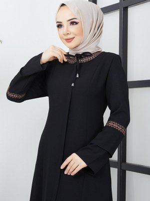 Büyük Beden Nakış İşleme Detaylı Siyah Ferace