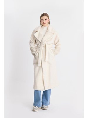 Ekru Galezia Kol Detaylı Yumuşak Kaban