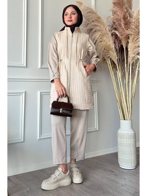 Kapitone Krem Çıtçıtlı Yelek Kapitone Krem Çıtçıtlı Yelek