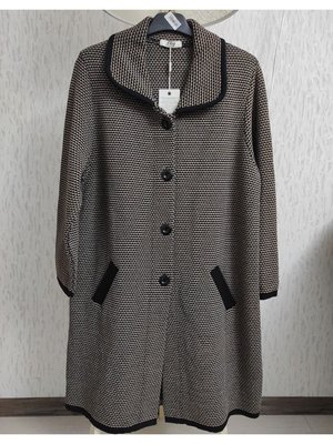 Çelik Örgü Düğmeli Cepli Kışlık Triko Anne Ceket Hırka