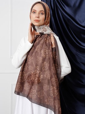 Trio Dallı Desenli Şal Açık Kahve