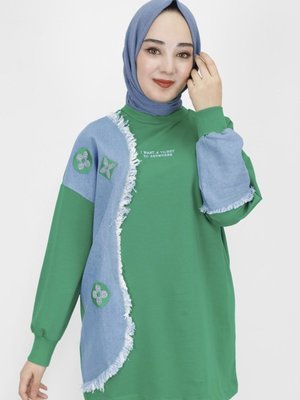 İp Kumaş Kot Garnili Ve Nakış Detaylı Sweatshirt İp Kumaş Kot Garnili Ve Nakış Detaylı Sweatshirt