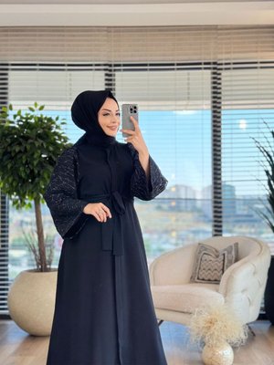 Kolları Sim Detaylı Abaya Kolları Sim Detaylı Abaya