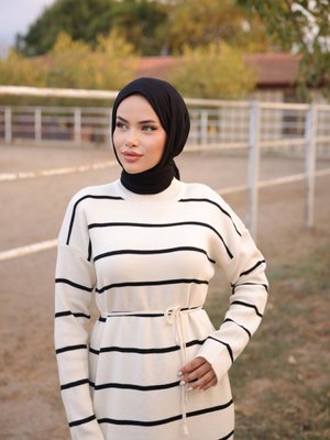 Çizgili Triko Elbise