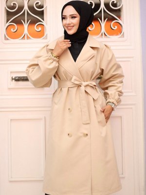 Bej Omzu Pileli Detaylı Trençkot Bej Omzu Pileli Detaylı Trençkot