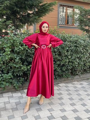 Beli Lastikli Kemerli Saten Abiye Elbise Bordo Beli Lastikli Kemerli Saten Abiye Elbise Bordo