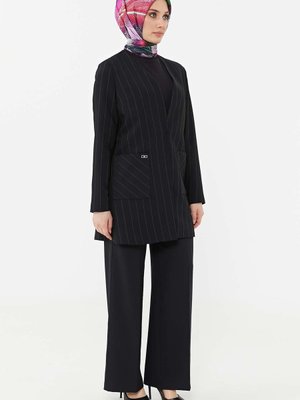 Siyah Torba Cepli Yakasız Ceket