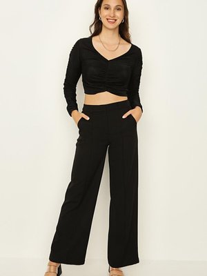 Siyah Nervür Dikişli Geniş Paça Pantolon