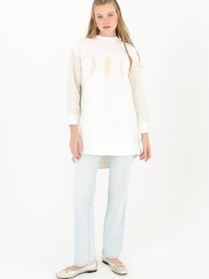 Ekru İki İplik Kumaş Kolları Ve Arkası Örgülü Sweatshirt