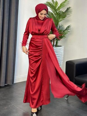 Kuyruk Detaylı Saten Abiye Elbise Bordo Kuyruk Detaylı Saten Abiye Elbise Bordo