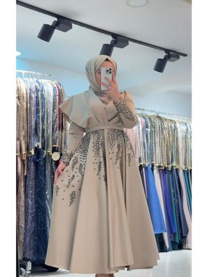 Hennin Taş Detaylı Abiye Elbise