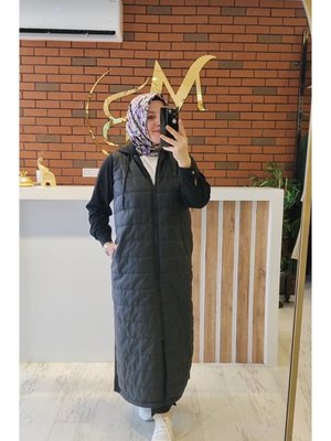 Tam Boy Kapitone Mont (geniş Kalıp. Beden Küçük Tercih Ediniz)