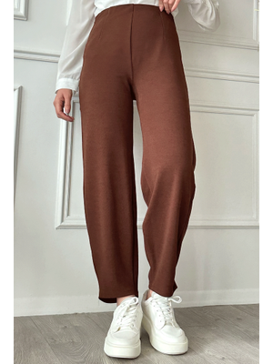 Havuç Model Pensli Acı Kahve Pantolon Havuç Model Pensli Acı Kahve Pantolon