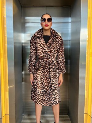 Kuşaklı Leopar Desenli Trençkot