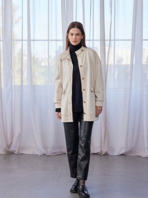 Gold Düğmeli Yüksek Yaka Hırka Gold Düğmeli Yüksek Yaka Hırka