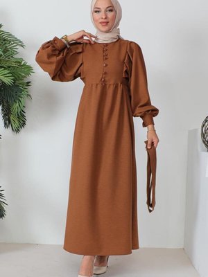 Kahverengi Düğme Detaylı Elbise Kahverengi Düğme Detaylı Elbise