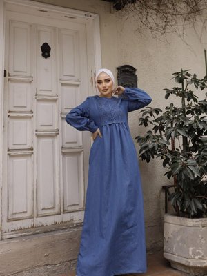 Açık Lacivert İnci Detaylı Kot Elbise