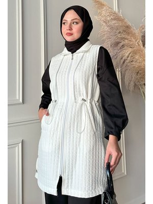 Kapitone Beyaz Çıtçıtlı Yelek Kapitone Beyaz Çıtçıtlı Yelek