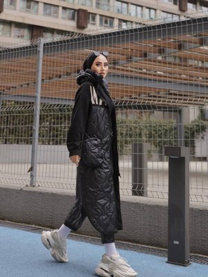 Spor Şişme Uzun Mont Siyah