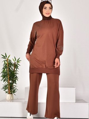 Kahverengi İki İplik Kumaş Taş Desenli Sweatshirt Kahverengi İki İplik Kumaş Taş Desenli Sweatshirt