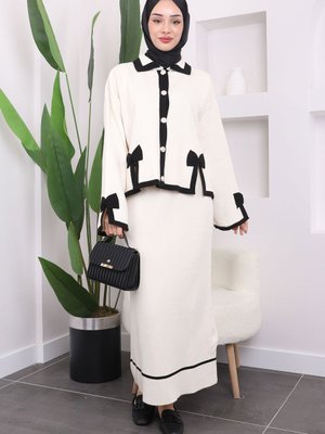 Krem Fiyonklu Hırka Etekli Triko Takım