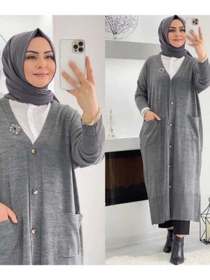 Harika Düğmeli Cepli Uzun Triko Hırka