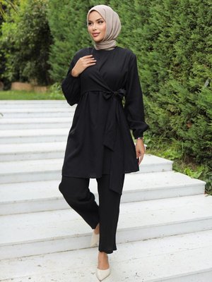 Siyah Yandan Bağlamalı Takım