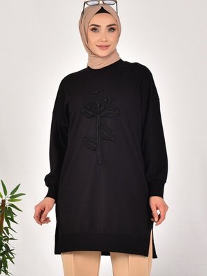 Siyah İki İplik Kumaş İncili Ve Nakışlı Sweatshirt Siyah İki İplik Kumaş İncili Ve Nakışlı Sweatshirt
