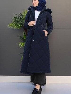 Clara Kürklü Mont Lacivert