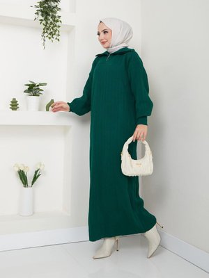 Zümrüt Fermuarlı Triko Elbise