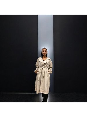 Önü Baglamalı Trenç