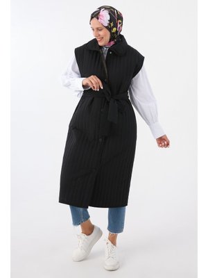 Siyah Oversize Çıtçıtlı Dikey Çizgi Uzun Kapitone Yelek