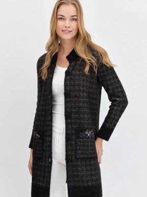 Siyah Hakim Yaka Düğmeli Uzun Kaban Siyah Hakim Yaka Düğmeli Uzun Kaban