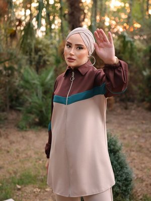 Pratik Fermuarlı Eşofman Takımı