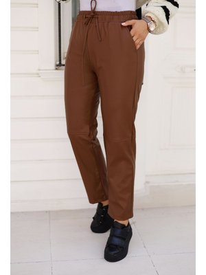 Kahverengi Dizi Dikişli Beli Bağcıklı Ve Lastikli Deri Pantolon Kahverengi Dizi Dikişli Beli Bağcıklı Ve Lastikli Deri Pantolon