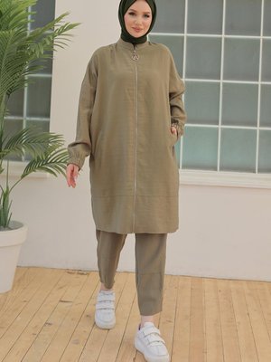 Armine Trend Pantolonlu Boydan Fermuarlu İkili Takım Haki Armine Trend Pantolonlu Boydan Fermuarlu İkili Takım Haki