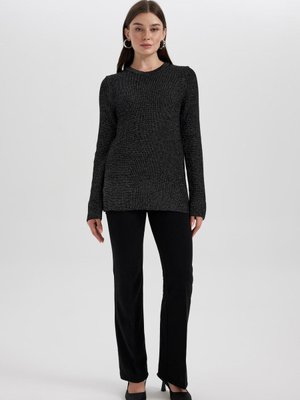 İspanyol Paça Krep Casual Pantolon