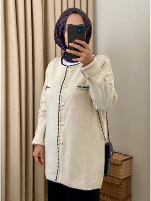 Düğmeli Şık Triko Hırka