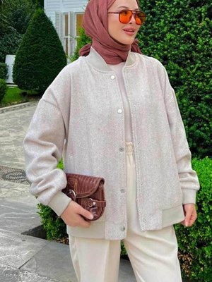 Düğmeli Bej Bomber Ceket