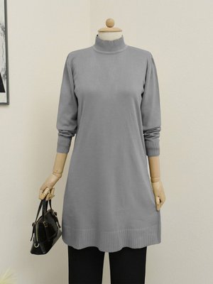 Yarım Boğazlı Düz Triko Tunik